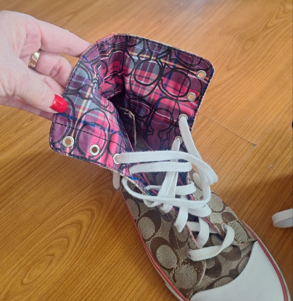 Coach HI top shoes - Picture 2 of 3